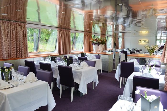 Restaurants, Bars & Cafés on MS Raymonde